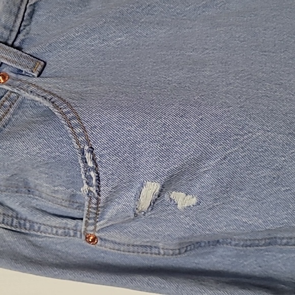 Universal Thread Barrel Jeans - Picture 7 of 12